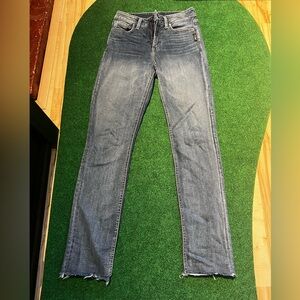 Silver Jeans Avery Straight Leg size W28/L29